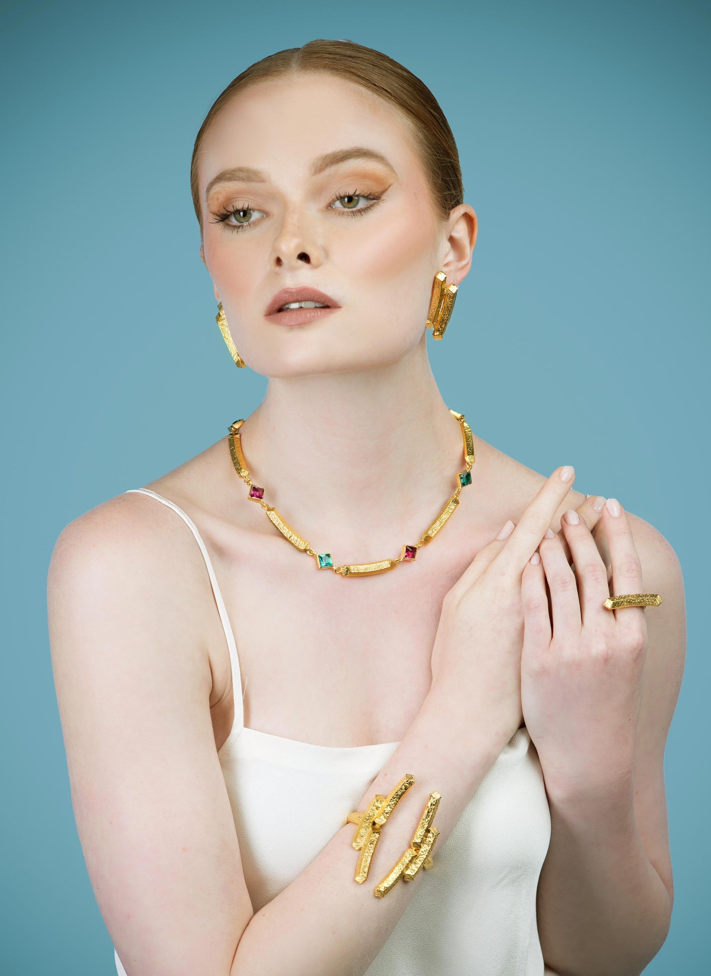 The TWIN PULL Necklace