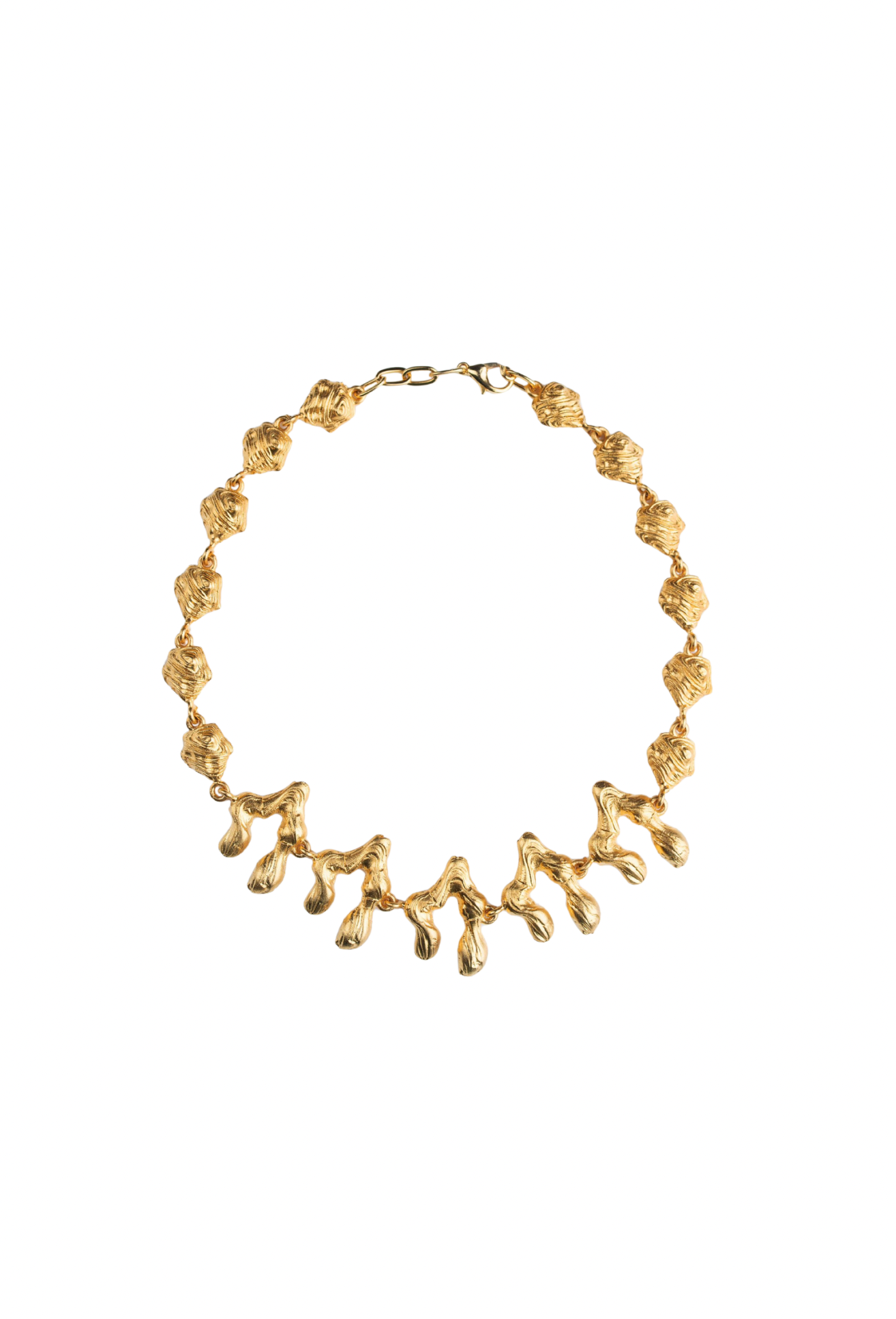 Mona El Shazly in "The Molten Link Necklace"
