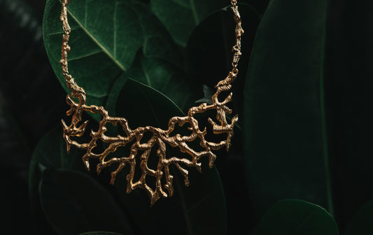 Laila Elwi in “The Wooden Choker”