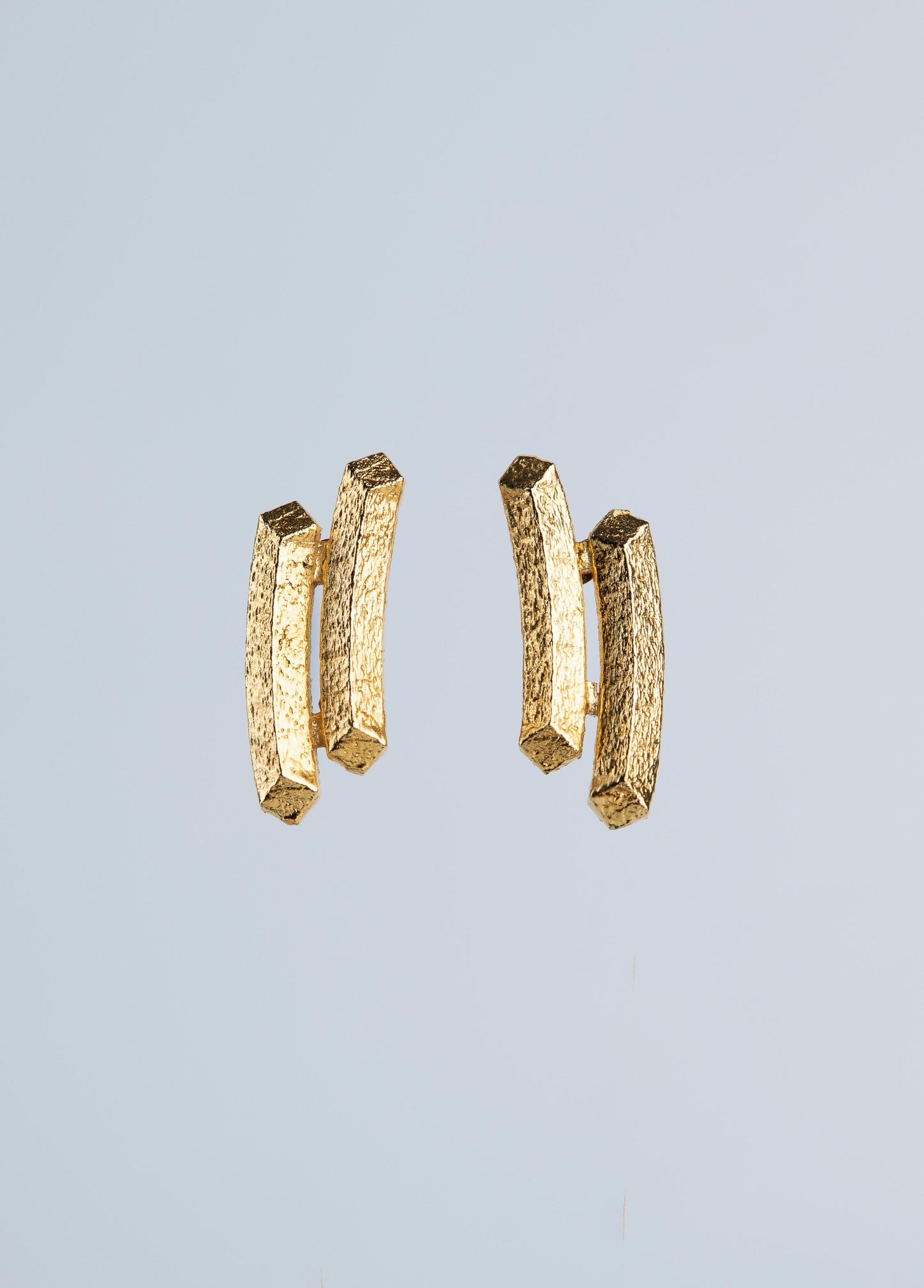 The TWIN PULL Earrings