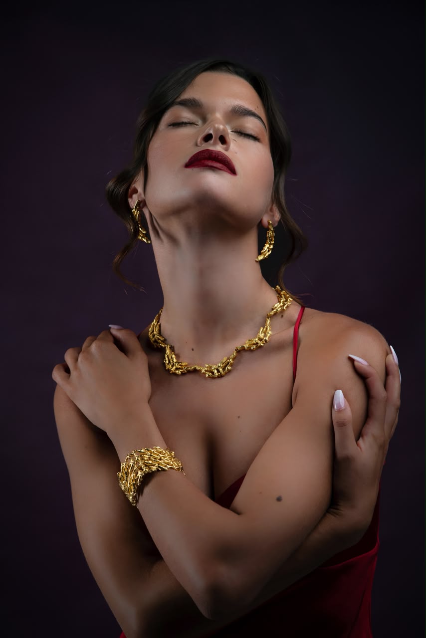 The Tidal Lace Crown