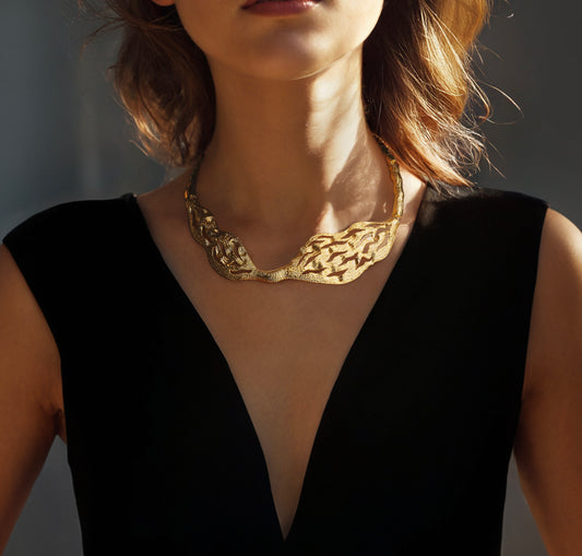 The Sacred Ruins Choker